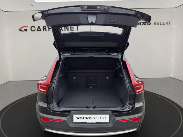 Volvo XC40 2.0 B3 MH Core .
