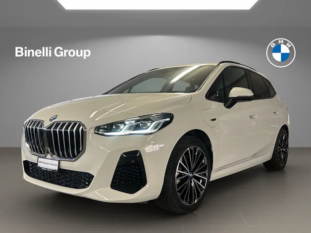 BMW 230e xDrive paddles Active Tourer