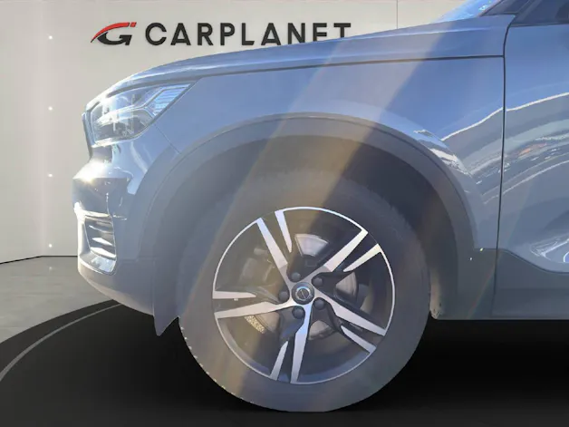Volvo XC40 2.0 T4 R-Design AWD .
