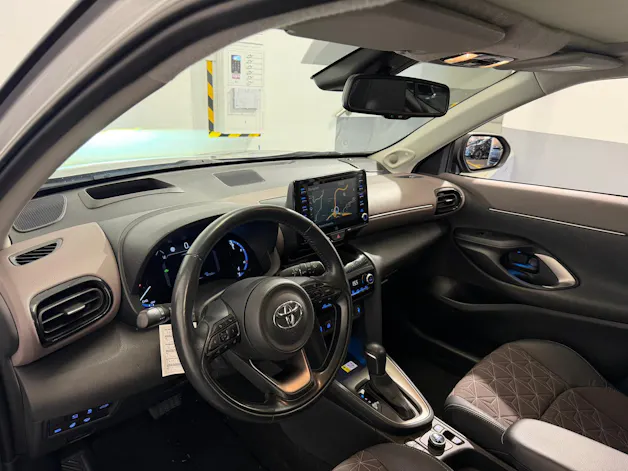 Toyota Yaris Cross 1.5 VVT-i HSD Elegant AWD-i