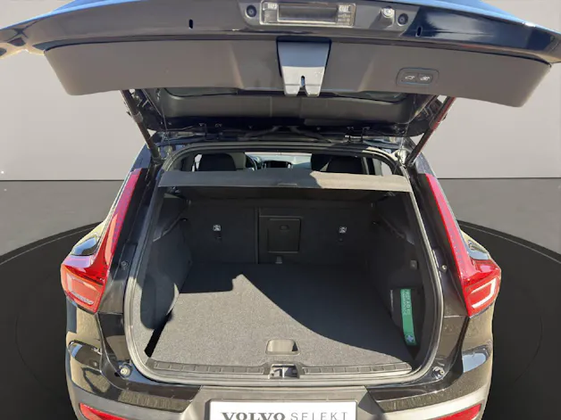 Volvo XC40 1.5 T4 PiH Plus Dark .