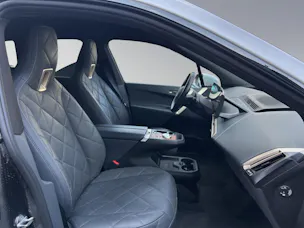 BMW iX xDrive50