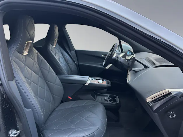 BMW iX xDrive50