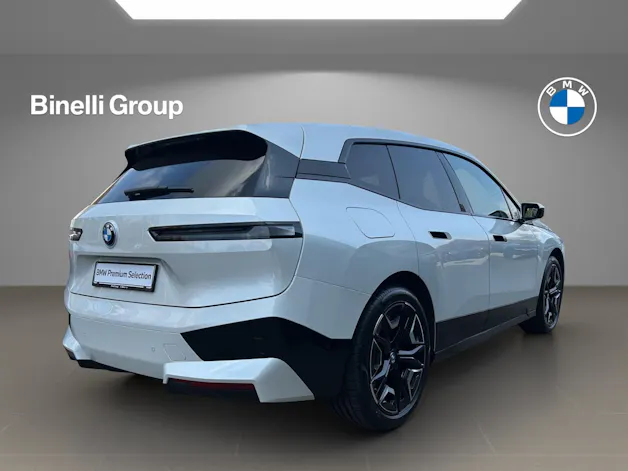 BMW iX xDrive50