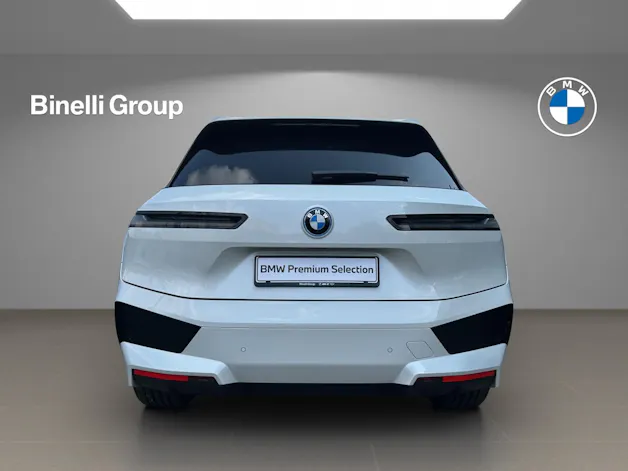BMW iX xDrive50