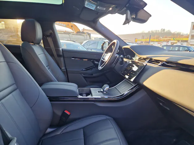 Land Rover Range Rover Evoque 1.5 T 270e Dynamic SE