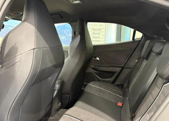 immagine del veicolo 8 immagine del veicolo 8