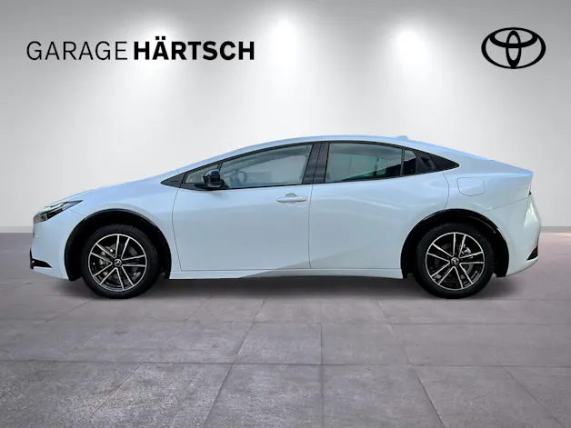 Toyota Prius 2.0 Plug-In-Hybrid Style