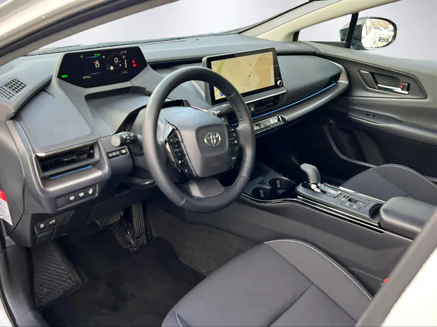 Toyota Prius 2.0 Plug-In-Hybrid Style