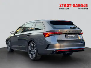 Škoda Octavia Combi 2.0 TSI RS DSG
