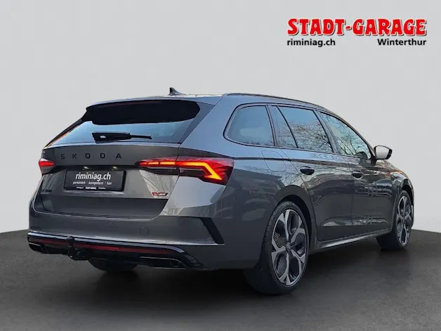 Škoda Octavia Combi 2.0 TSI RS DSG