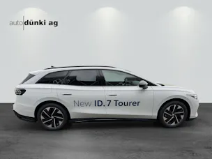 VW ID.7 Tourer Pro 77 kWh United