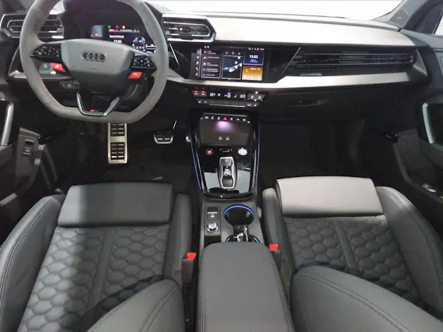 Audi RS3 Sportback 2.5 TSI quattro S-tronic