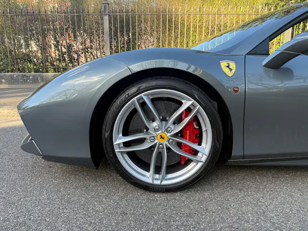 Ferrari 488 Spider 3.9 V8