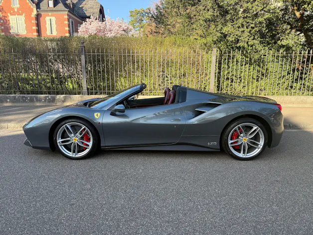 Ferrari 488 Spider 3.9 V8