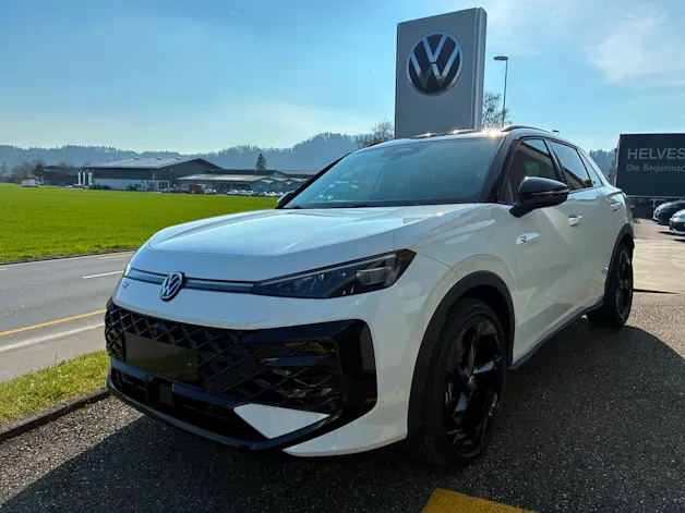 VW T-Roc 1.5 eTSI mHEV R-Line DSG