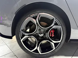VW Golf 2.0TSI GTI Clubsport
