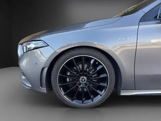 Mercedes-Benz A 180 Night Star AMG Line