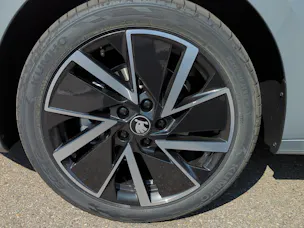 Škoda Octavia Combi 2.0 TSI DSG Selection 4x4