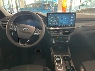 Ford Kuga 2.5 FHEV Sound Edition 4WD