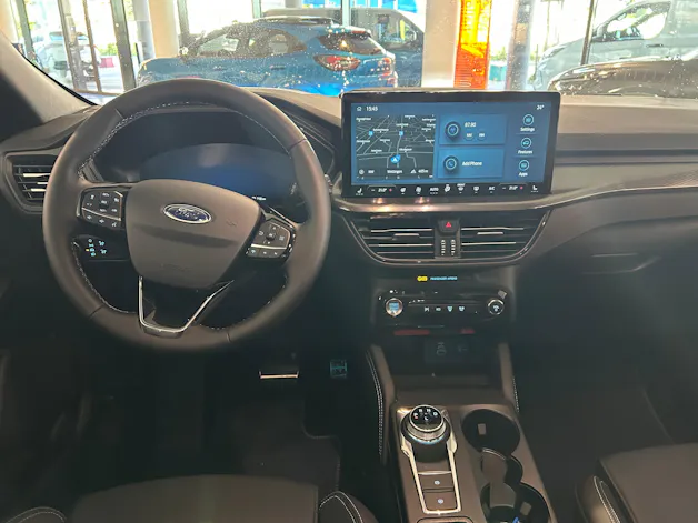 Ford Kuga 2.5 FHEV Sound Edition 4WD