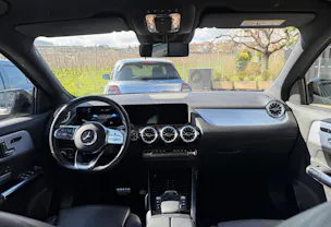Mercedes-Benz GLA 250 4Matic AMG Line 8G-DCT