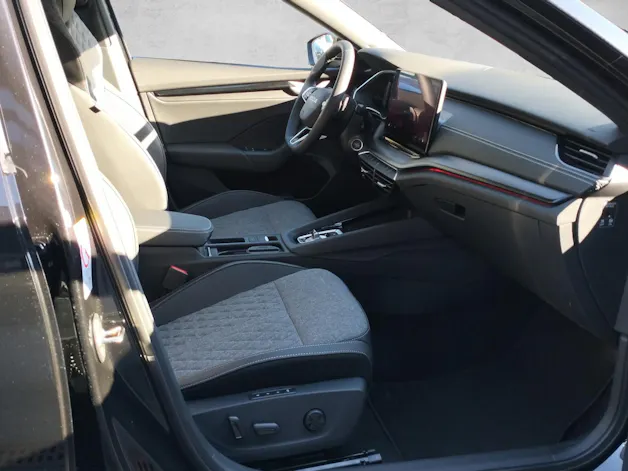 Škoda Octavia Combi 2.0 TSI DSG Dynamic 4x4