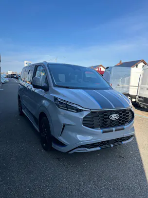 Ford Tourneo Custom 320 L1 2.0 EcoBl Sport/170CV/Aut.4x4