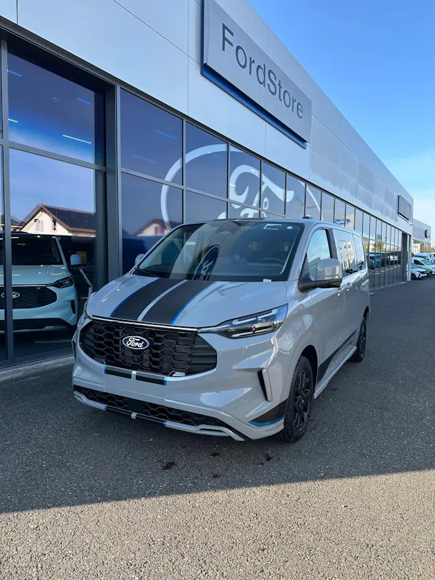 Ford Tourneo Custom 320 L1 2.0 EcoBl Sport/170CV/Aut.4x4