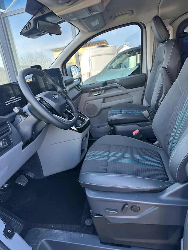 Ford Tourneo Custom 320 L1 2.0 EcoBl Sport/170CV/Aut.4x4