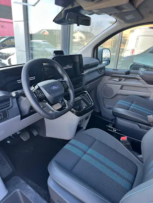 Ford Tourneo Custom 320 L1 2.0 EcoBl Sport/170CV/Aut.4x4