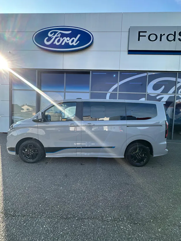 Ford Tourneo Custom 320 L1 2.0 EcoBl Sport/170CV/Aut.4x4
