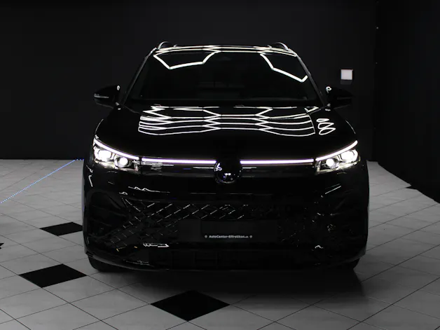 VW Tiguan 2.0TDI R-Line 4M