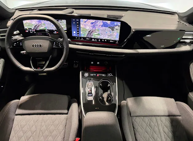 Audi A5 Avant e-hybrid quattro Attraction 220 kW S tronic