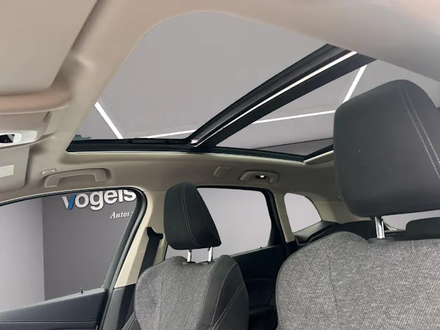 BMW 223d Active Tourer xDrive DKG