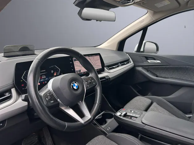 BMW 223d Active Tourer xDrive DKG