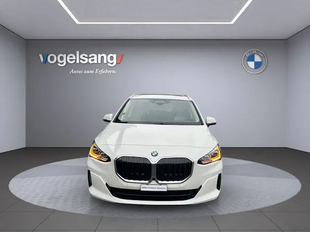 BMW 223d Active Tourer xDrive DKG
