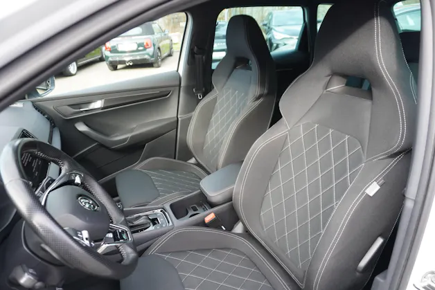 Škoda Karoq 2.0 TDI CR Sport Line 4x4 DSG
