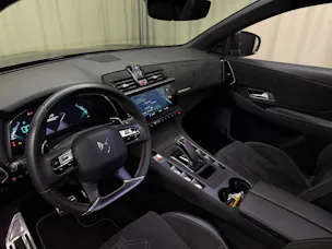 DS Automobiles AUTOMOBILES DS 7 Crossback E-Tense 300 Performance Line