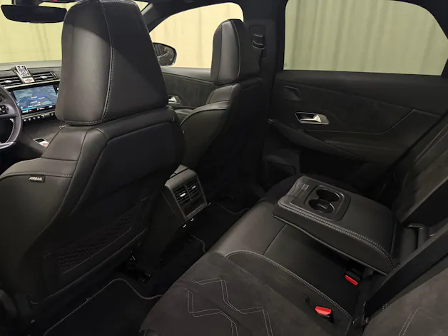 DS Automobiles AUTOMOBILES DS 7 Crossback E-Tense 300 Performance Line