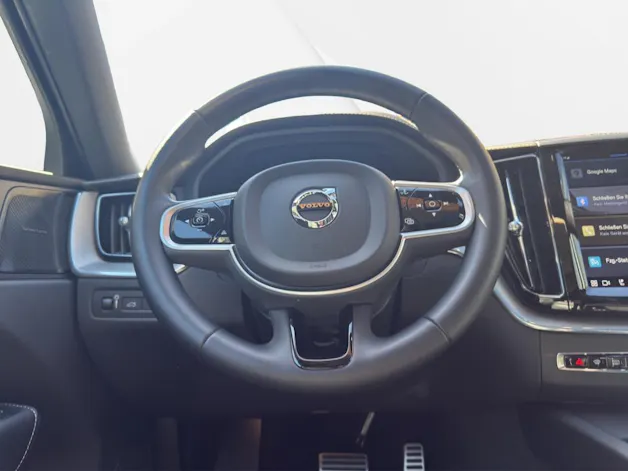 Volvo XC60 T8 eAWD R-Design Geartronic