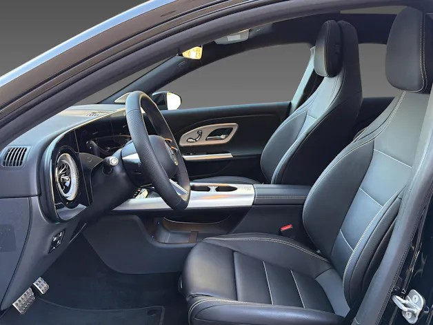 Mercedes-Benz CLA 220 4Matic