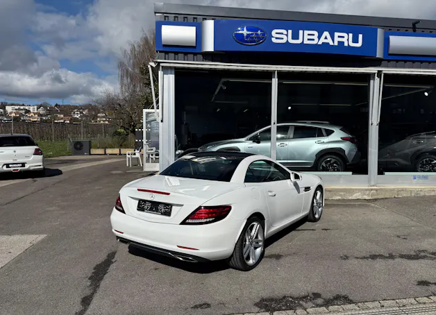 Mercedes-Benz SLC 200 9G-Tronic