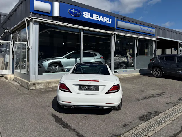 Mercedes-Benz SLC 200 9G-Tronic
