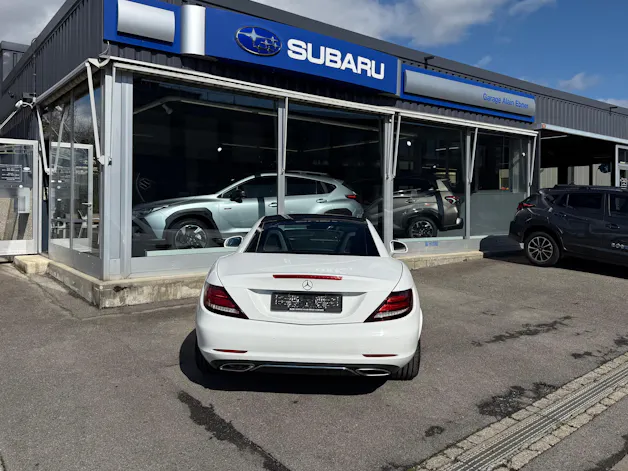 Mercedes-Benz SLC 200 9G-Tronic