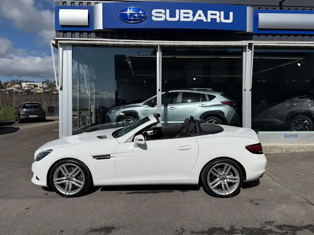 Mercedes-Benz SLC 200 9G-Tronic