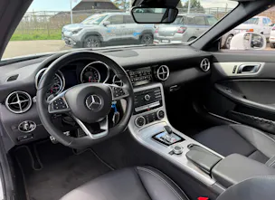 Mercedes-Benz SLC 200 9G-Tronic