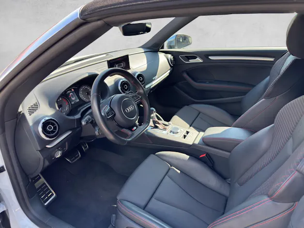 Audi S3 Cabrio 2.0 TFSI quattro S-tronic