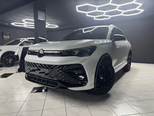 VW Tiguan 2.0TSI DSG R-Li 4M