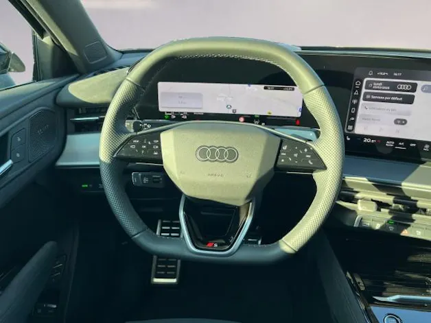 Audi Q3 Sportback e-hybrid 200 kW S tronig